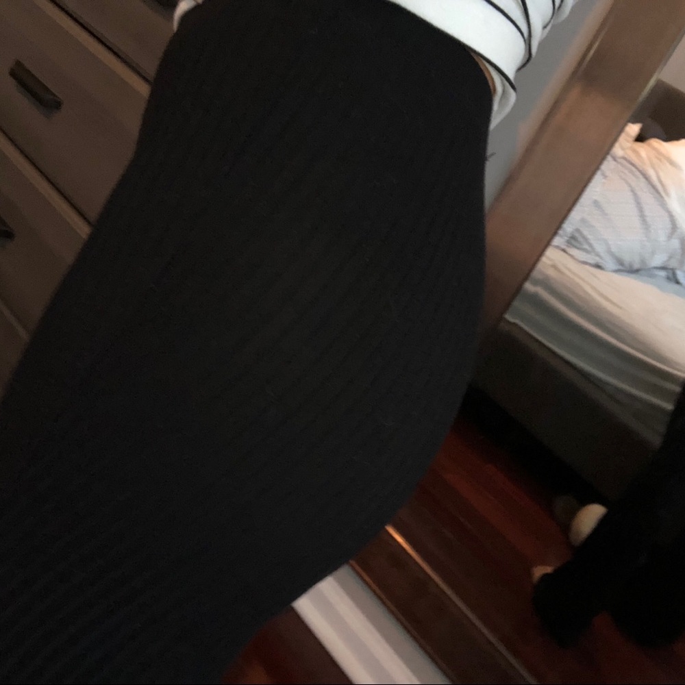 Ribbed black Bells